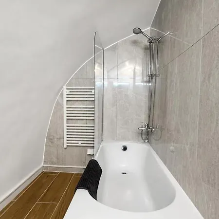 2br With Saint-joseph-des-nations View